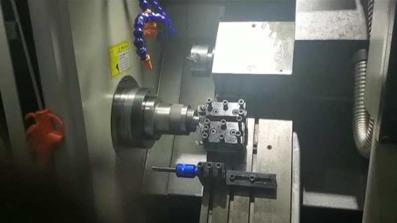 HTC500 SLANT CAMA CNC TORNO