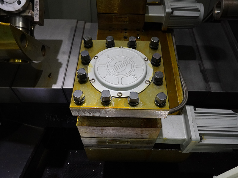 H5050 SLANT CAMA CNC TORNO